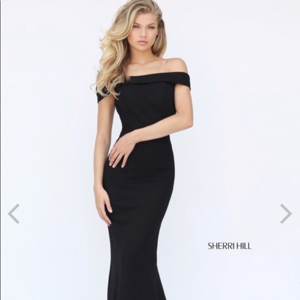 SHERRI HILL - STYLE: 50824